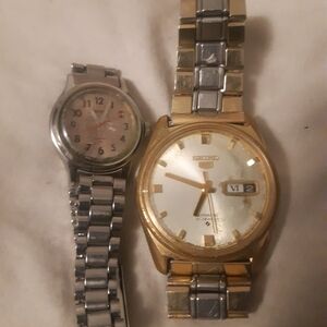 For Parts Or RepaireSeiko Two-Tone Gold and Silver Watches